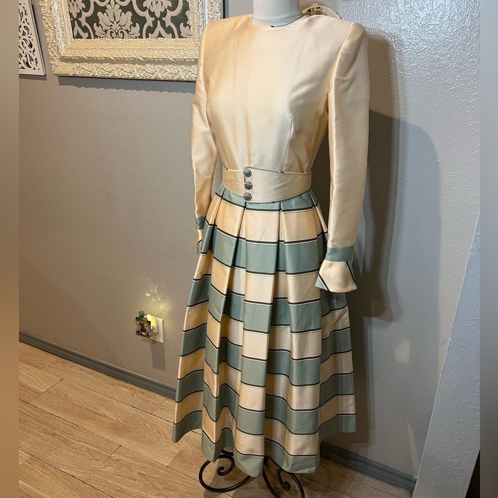 Raquel Couture Striped A-line Dress - Picture 5 of 13